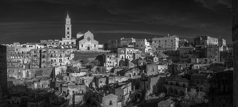 Matera -3- infrarood zwart en wit van Teun Ruijters