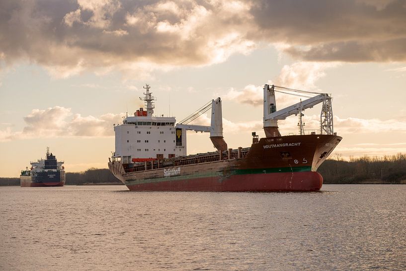 Navires de mer sur le canal de la mer du Nord par scheepskijkerhavenfotografie