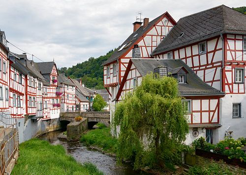 Traditioneel dorp Monreal, Eifel, Duitsland