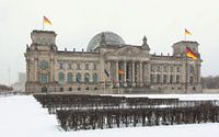 Le bâtiment du Reichstag à Berlin pendant les chutes de neige par Frank Herrmann Aperçu
