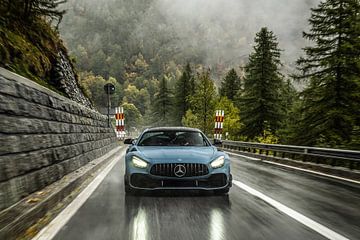 Mercedes-Benz AMG GTR Pro China Blue by Bas Fransen