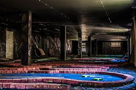 Bowling Z by Anjolie Deguelle