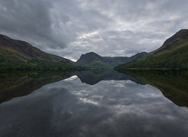 Lake District – Buttermere – Fleetwith Pike (England) von Marcel Kerdijk