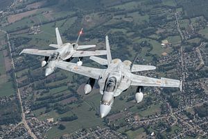 Zwei spanische McDonnell Douglas EF-18A Hornets.