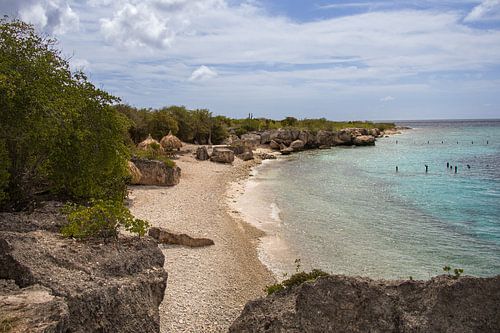 Directeursbaai op Curacao, strand en zee.