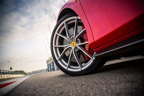 Ferrari 488 Pista op het ciruit van Assen