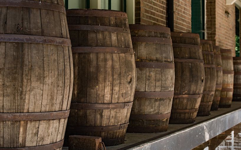 Watertonnen von Cilia Brandts