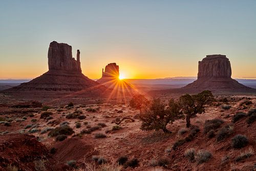 sunrise over Monument Valley
