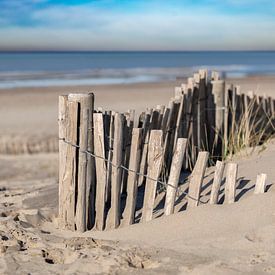 Fence on the beach, summer beckons ... by Don Fonzarelli
