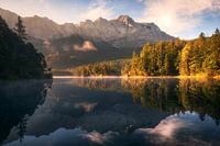Een zomerochtend aan de Eibsee in Opper-Beieren