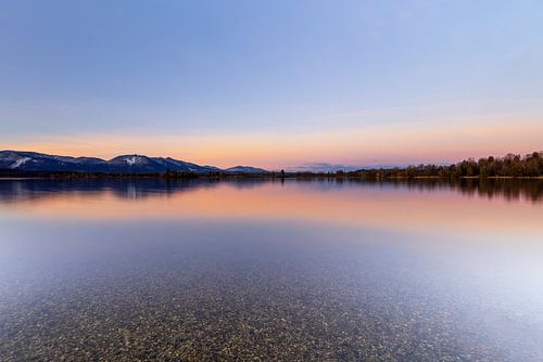 Beau lever de soleil sur le Staffelsee