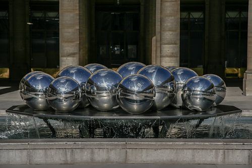 les fameuses boules à facettes à paris