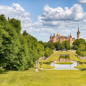 Paleis en kasteeltuin van Schwerin van Michael Valjak