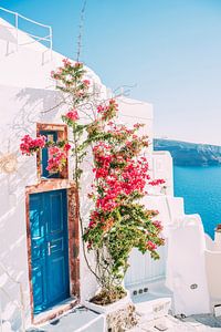 Blaue Tür in Santorini