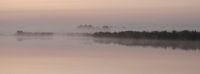 vanaf het water, in de mist