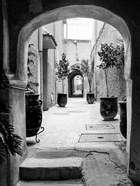 Doorkijkje in het centrum van Marrakech, Marokko