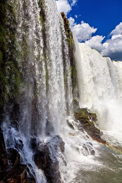 Die Iguazu Wasserfälle zwischen Argentinien und Brasilien von Roland Brack