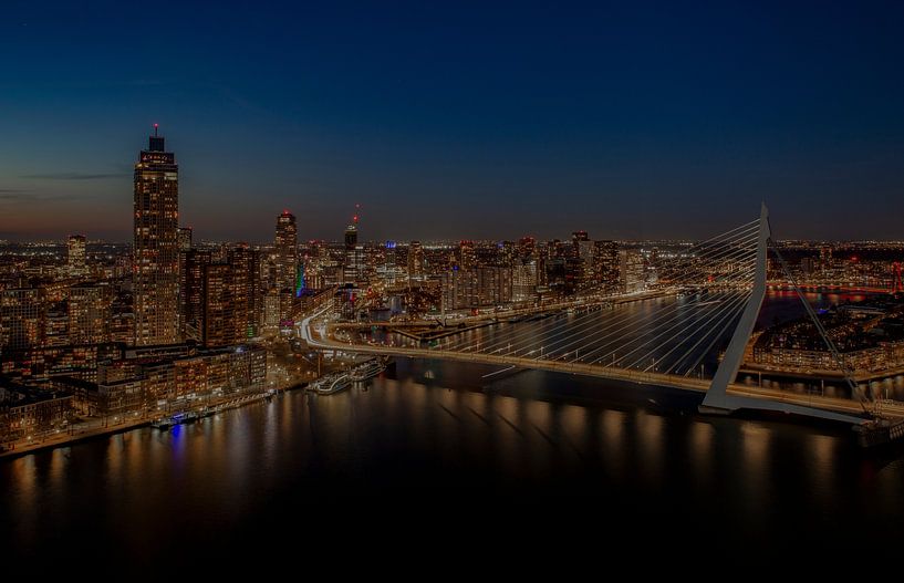 Skyline von Rotterdam bei Nacht von shoott photography