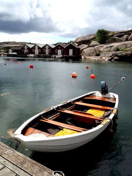 boat off the coast in Bohuslän by Helene Ketzer