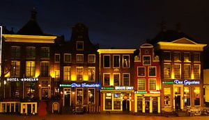 Zuidzijde Grote Markt in de nacht