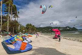 Kitesurfers @ Boracay, Filipijnen van Travel Tips and Stories