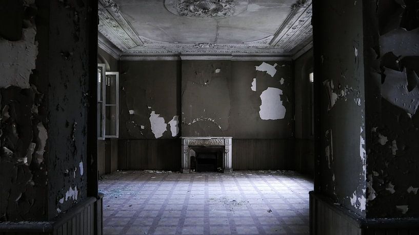 The fireplace by Edou Hofstra