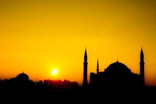 Sunrise at the Blue Mosque