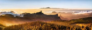 Gran Canaria mountain panorama in the sunset. by Voss Fine Art Fotografie