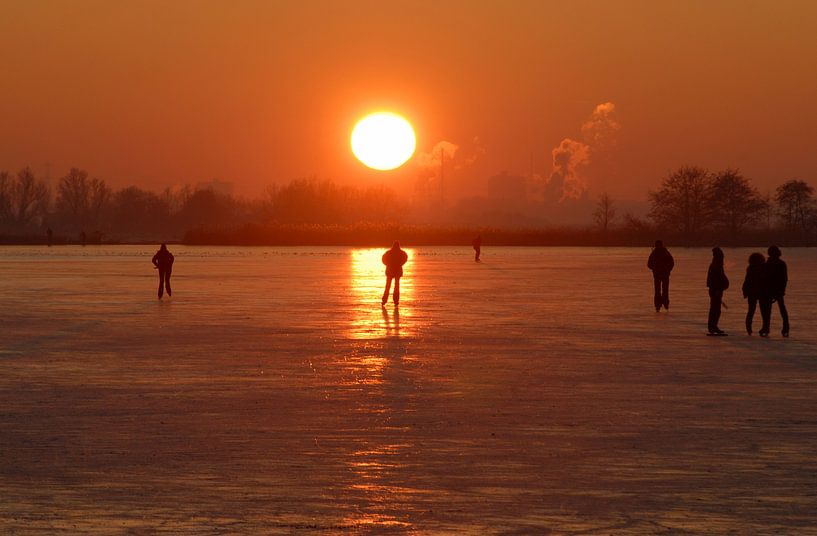 Winter Waterland by Richard Wareham