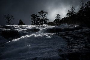 Das Titanium Light vom Nyastølfossen in Norwegen