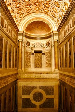 Golden Room van Karin van Hengel