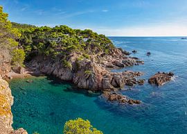 Mirador Punta des Canyers, plage cachée dans une baie, Palamós sur Rene van der Meer