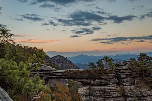 Power of the elements - The Prebischtor between rock, forest and sky