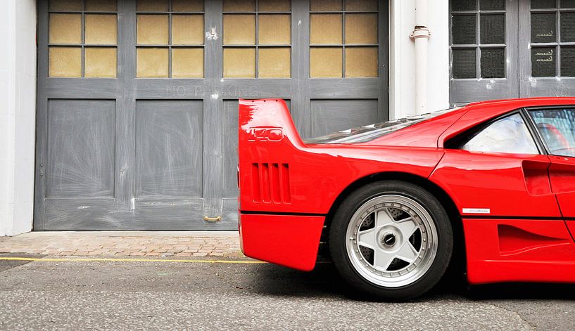 Legendary F40 by Jesper van der Noord