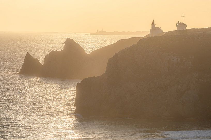 Sunset Point du Toulinguet, Brittany by Edwin Stuit