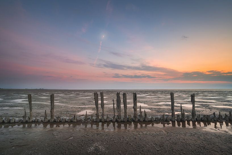 Sonnenuntergang am Wattenmeer | Landschaftsfotografie in Friesland von Marijn Alons