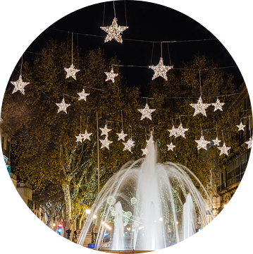 Kerstverlichting in Palma de Mallorca bij nacht