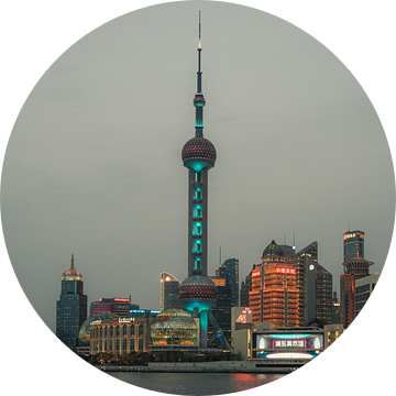 Magie van de skyline: Shanghai in de schemering