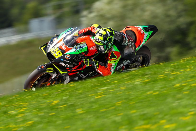 Andrea Iannone par Marco Dek