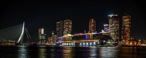 Nieuwe Maas en Kop van Zuid in Rotterdam