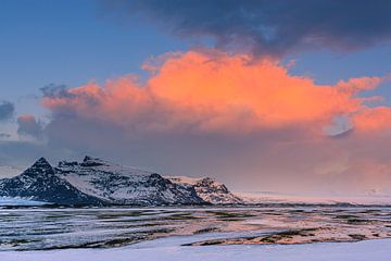 Winter zonsopkomst in Skaftafell Nationaal Park, IJsland