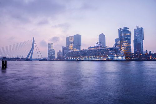 Oasis met zonsopkomst