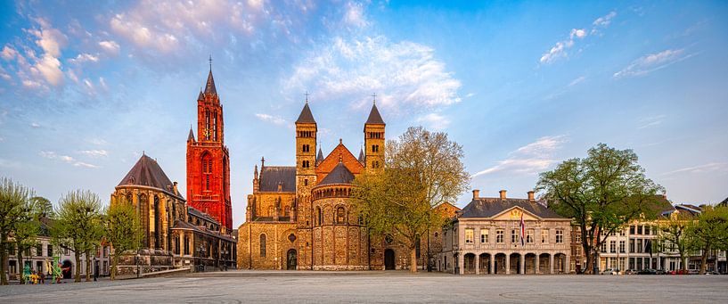 Morning on the Vrijthof in spring by Teun Ruijters
