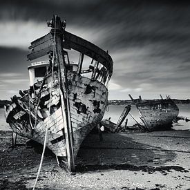 Stranded in time by Skyfall