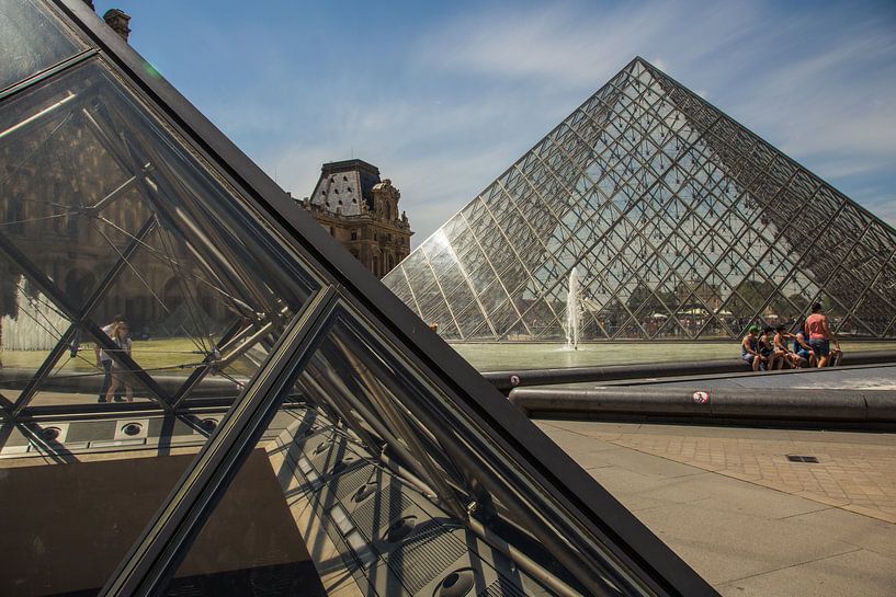 Louvre by Melvin Erné