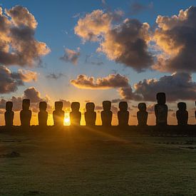 Sunrise Ahu Tongariki Easter Island by Bianca Onderweg
