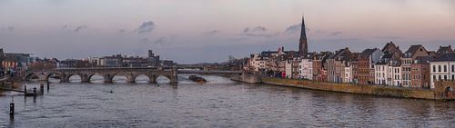 St.Servaos Brögk , Mestreech - Sint Servaas bridge, Maastricht by Teun Ruijters