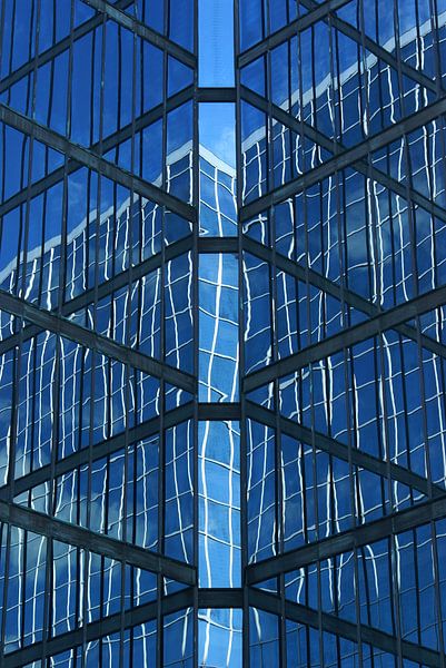Geometric Reflection by Aimelle ML