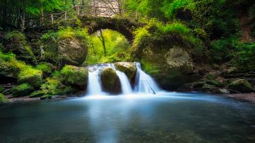 Dreamy Waterfall by Martijn Kort