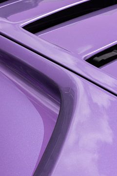 Paarse Lamborghini Diablo SE30 automotive van Jenine Blanchemanche